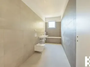 Prodej bytu 3+kk, Praha - Bohnice, Lodžská, 84 m2