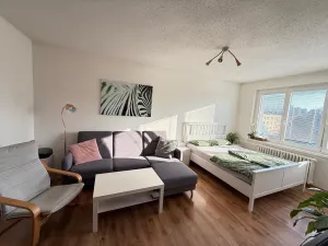 Pronájem bytu 1+1, Ostrava - Poruba, Vincence Makovského, 34 m2