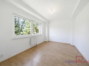 Prodej bytu 4+kk, Karlovy Vary, Okružní, 99 m2