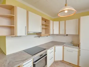 Prodej bytu 3+1, Kolín, Na Magistrále, 61 m2