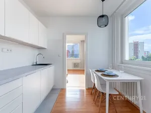 Pronájem bytu 3+1, Praha - Hlubočepy, Pražského, 76 m2