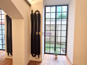 Prodej bytu 1+1, Praha - Smíchov, Janáčkovo nábřeží, 50 m2