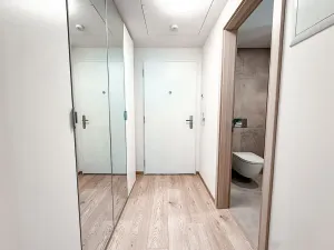 Pronájem bytu 1+kk, Praha - Hloubětín, Poděbradská, 33 m2