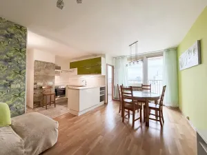 Pronájem bytu 4+kk, Praha - Holešovice, Dělnická, 81 m2