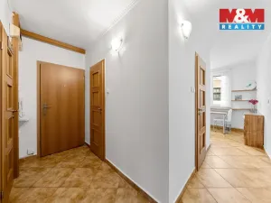 Pronájem bytu 3+1, Děčín - Děčín IV-Podmokly, Na Valech, 79 m2