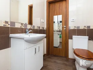 Pronájem kanceláře, Pardubice, Chrudimská, 149 m2