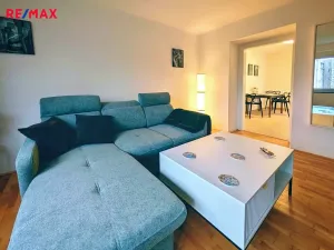 Pronájem bytu 2+1, Praha - Dejvice, Zelená, 58 m2