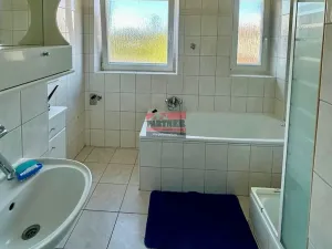 Prodej rodinného domu, Planá nad Lužnicí, Okrouhlická, 180 m2