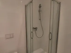 Pronájem bytu 1+kk, Praha - Smíchov, U Pernikářky, 22 m2