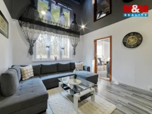 Prodej bytu 2+1, Bukovany, 51 m2