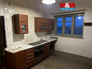 Pronájem bytu 2+1, Dolní Újezd, 74 m2