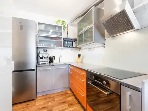 Pronájem bytu 2+kk, Praha - Libeň, Přádova, 60 m2