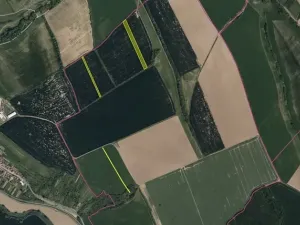 Prodej podílu pole, Uherský Brod, 7704 m2