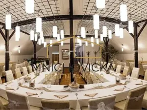 Prodej restaurace, Říčany, Olivova, 909 m2