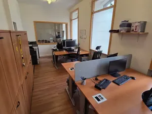 Pronájem kanceláře, Brno, Valchařská, 80 m2