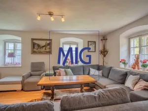 Prodej chalupy, Staré Město, 240 m2