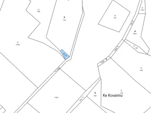 Dražba pozemku, Zálezly, 83 m2