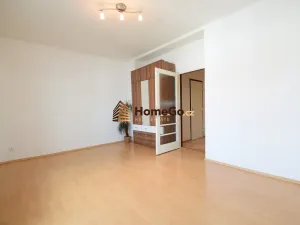 Pronájem bytu 1+kk, Praha - Nusle, Lounských, 48 m2
