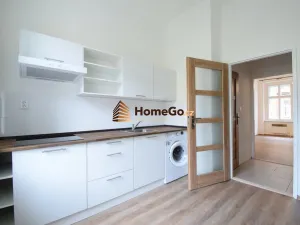 Pronájem bytu 1+1, Praha - Vršovice, Sevastopolská, 30 m2