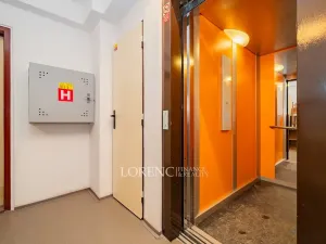 Prodej bytu 3+1, Praha - Hloubětín, Kukelská, 70 m2