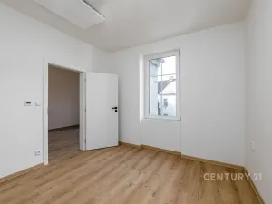 Prodej bytu 2+kk, Plzeň, Radyňská, 33 m2