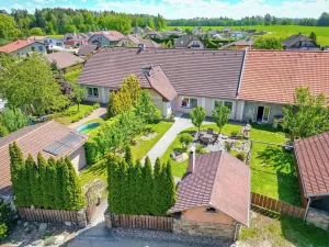 Prodej rodinného domu, Horní Skrýchov, 230 m2