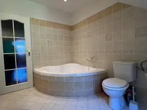 Prodej bytu 2+kk, Karlovy Vary, Ondřejská, 97 m2