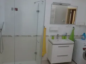 Pronájem bytu 2+kk, Brno, Bochořákova, 78 m2