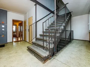 Prodej bytu 2+kk, Praha - Prosek, Litvínovská, 39 m2