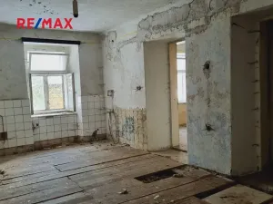 Prodej rodinného domu, Slatina, 215 m2