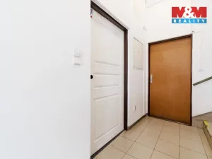 Pronájem skladu, Plzeň - Severní Předměstí, Karlovarská, 427 m2