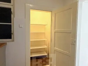 Pronájem bytu 2+1, Praha - Holešovice, U Uranie, 56 m2