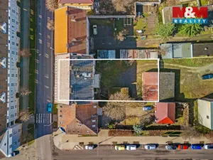 Prodej obchodního prostoru, Louny, Husova, 744 m2