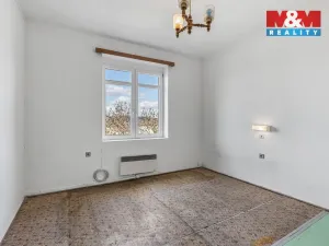 Prodej obchodního prostoru, Louny, Husova, 744 m2