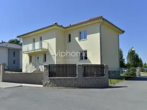 Pronájem vily, Průhonice, Pod Valem II., 335 m2