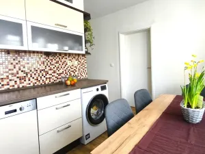 Prodej bytu 3+1, Ostrava - Výškovice, Břustkova, 70 m2