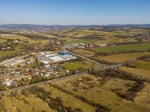 Prodej komerčního pozemku, Lípa, 2603 m2