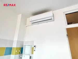 Pronájem ordinace, Kyjov, Masarykovo náměstí, 21 m2