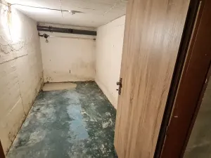 Pronájem skladu, Brno, Klatovská, 23 m2