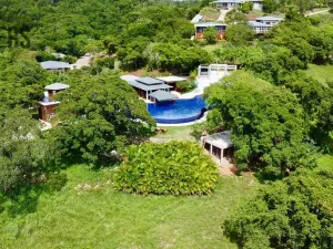 Prodej bytu 3+kk, Coxen Hole, Roatán, Honduras, 111 m2