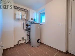 Prodej rodinného domu, Chrášťany, 145 m2