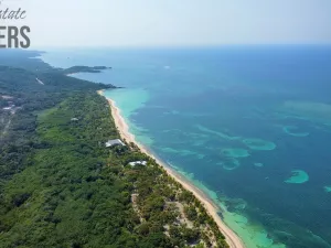 Prodej pozemku, Coxen Hole, Roatán, Honduras, 683 m2