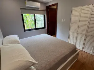 Prodej bytu 3+1, Coxen Hole, Roatán, Honduras, 139 m2