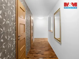 Pronájem bytu 2+kk, Praha - Bohnice, Bohnická, 84 m2