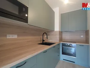 Prodej bytu 2+kk, Praha - Hloubětín, Poděbradská, 59 m2