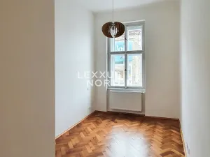 Pronájem bytu 3+kk, Praha - Smíchov, Ostrovského, 72 m2