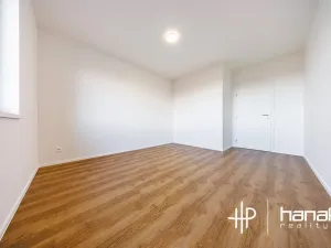 Pronájem bytu 2+kk, Olomouc, Loudova, 55 m2