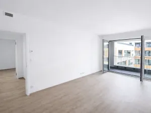 Pronájem bytu 2+kk, Praha - Hloubětín, Poděbradská, 67 m2