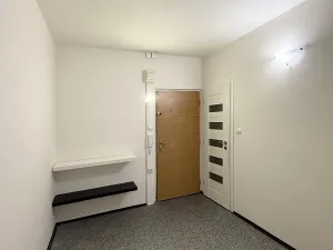 Pronájem bytu 2+1, Kadaň, Chomutovská, 61 m2