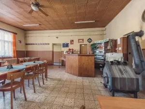 Prodej rodinného domu, Klamoš, 865 m2